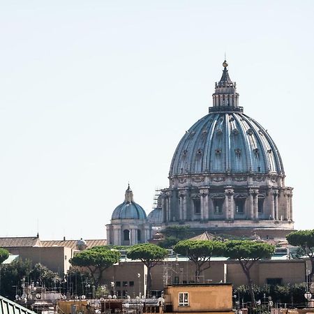 Expeditus Vatican Luxury Suites Saint Peter'S View Rome Exterior photo